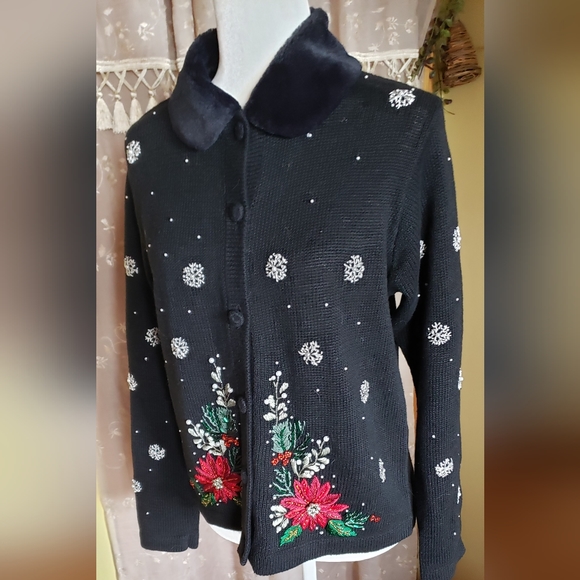 Victoria Jones | Sophisticated Christmas Sweater - Picture 16 of 16